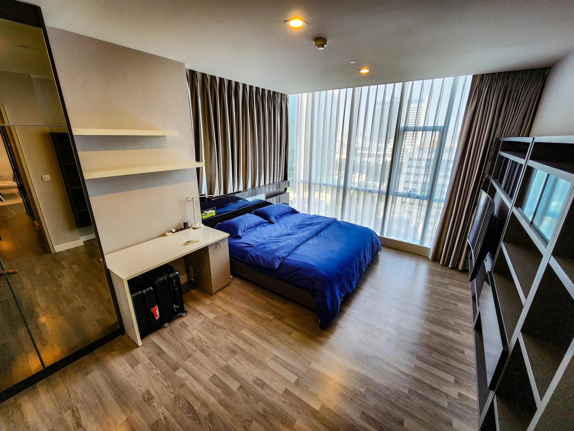 Property photos for The room Sathorn - TanonPun