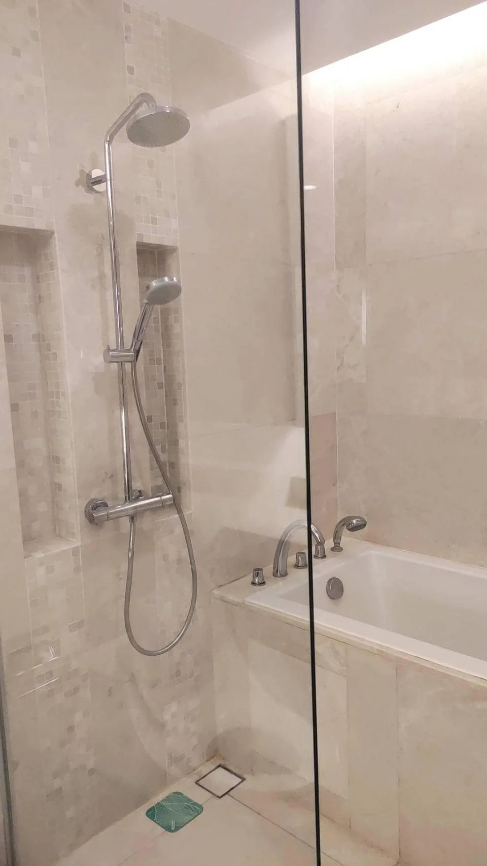 Property photos for Oriental Residence