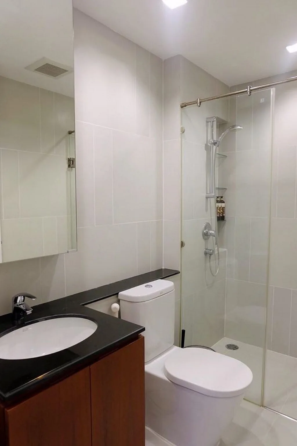 Property photos for Amanta Lumpini