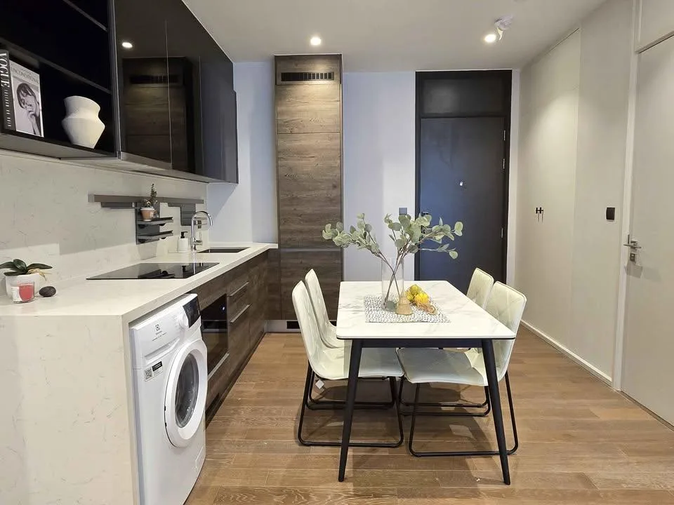 Property photos for Muniq Langsuan