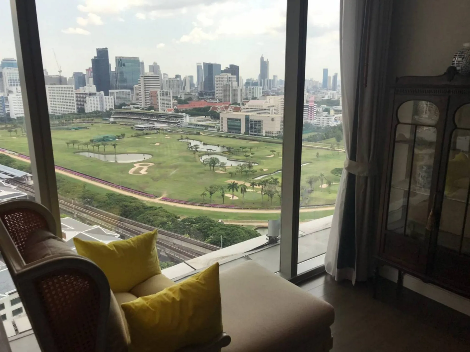 Property photos for Whizdom Avenue Ratchada - Ladprao