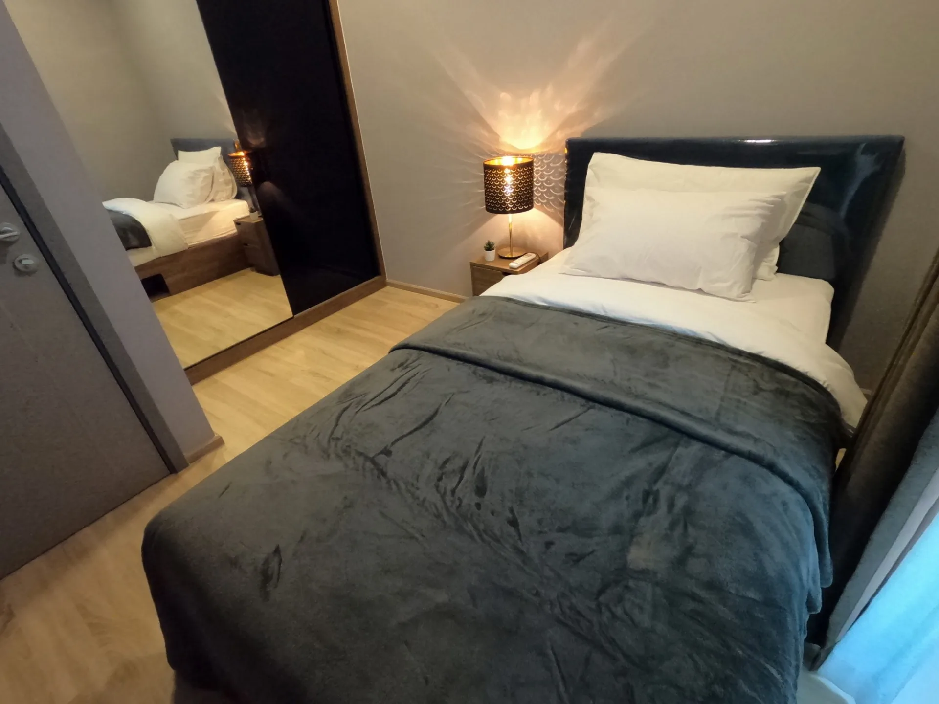 Property photos for Taka Haus Ekamai 12