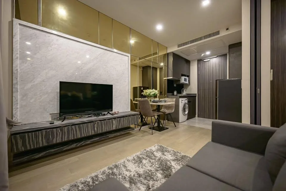 Property photos for Ashton Asoke