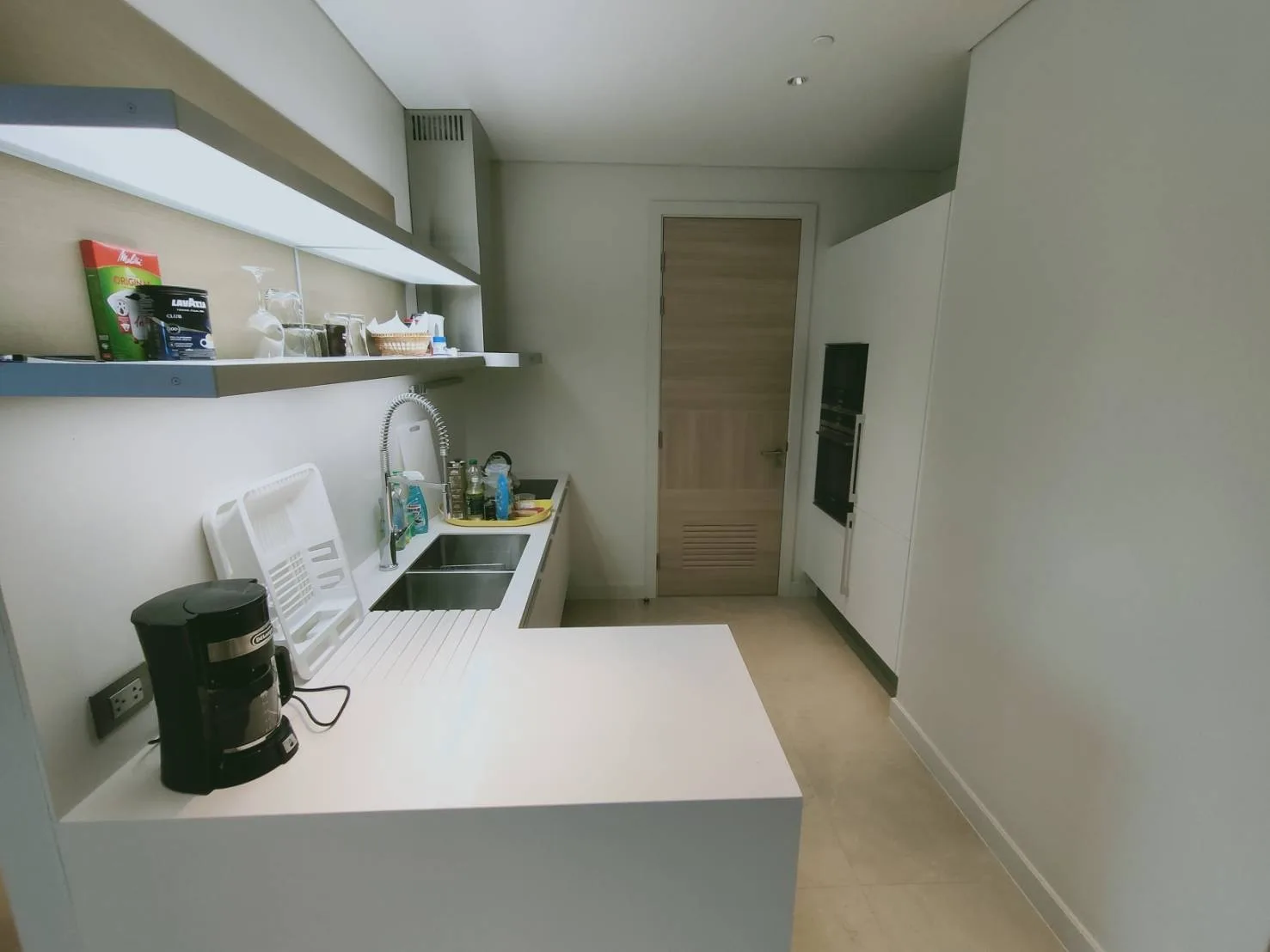 Property photos for Sindhorn Residence