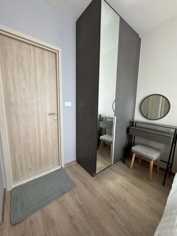 Property photos for Nue District R9