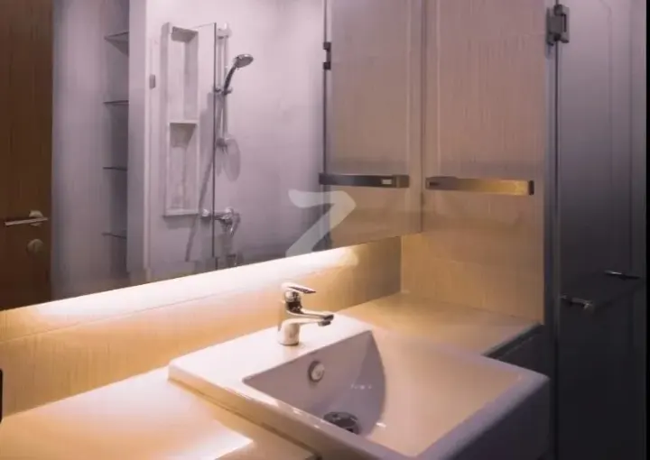 Property photos for Zenith Place Sukhumvit 42