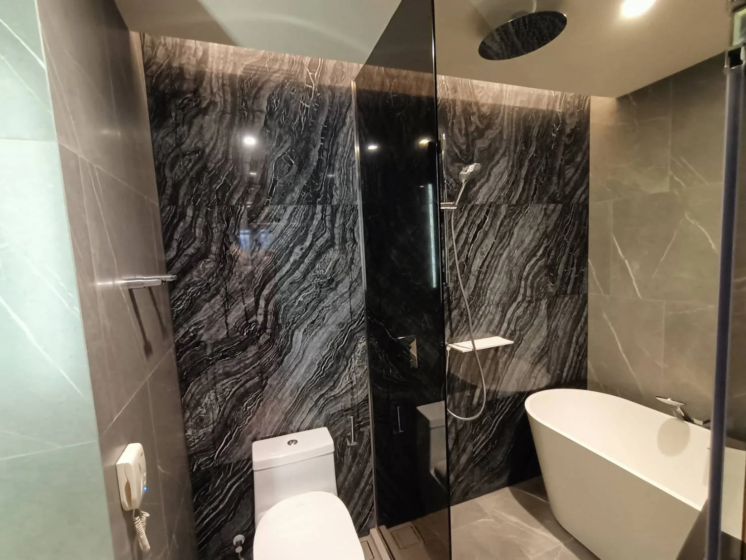 Property photos for The Reserve Sukhumvit 61