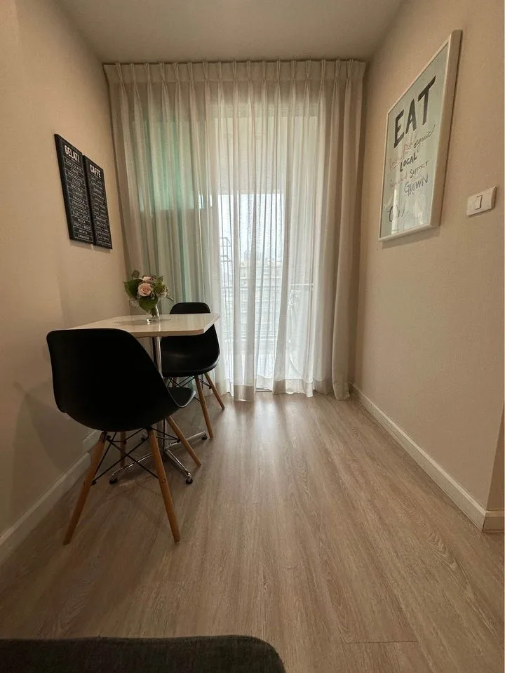 Property photos for Metro Luxe Rama 4