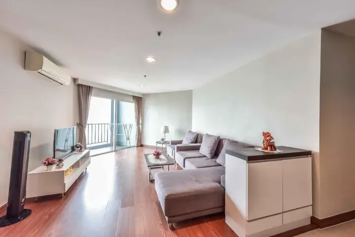 Property photos for Belle Grand Rama 9