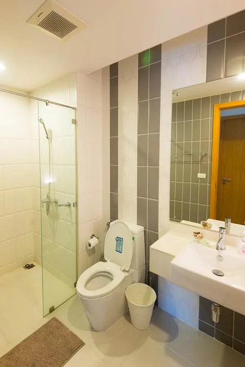 Property photos for Circle Condominium