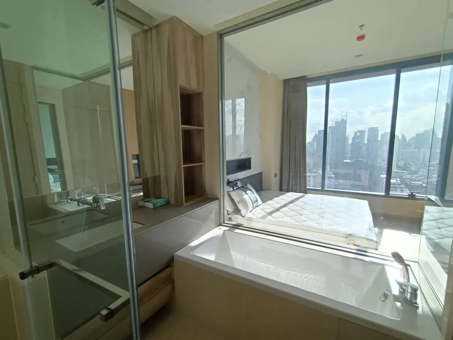 Property photos for The Esse Asoke