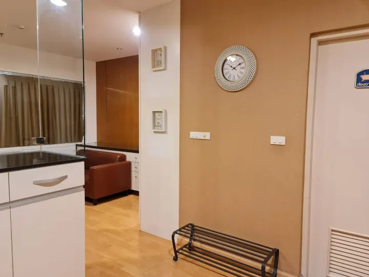 Property photos for The Room Sathorn - St.Louis