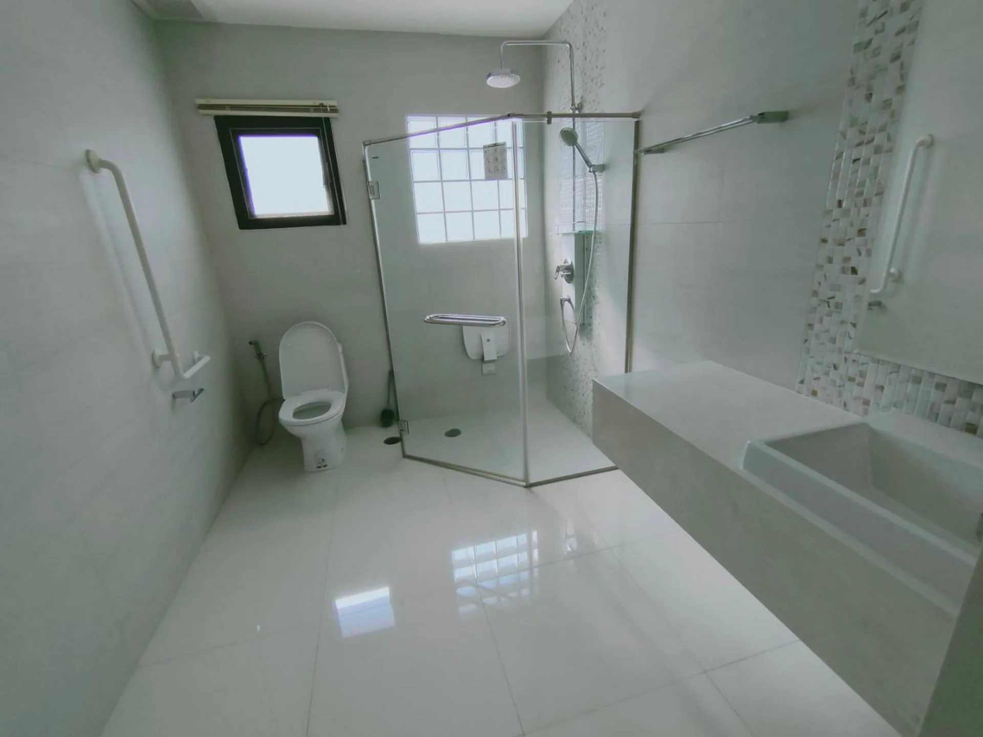 Property photos for Tonson Court