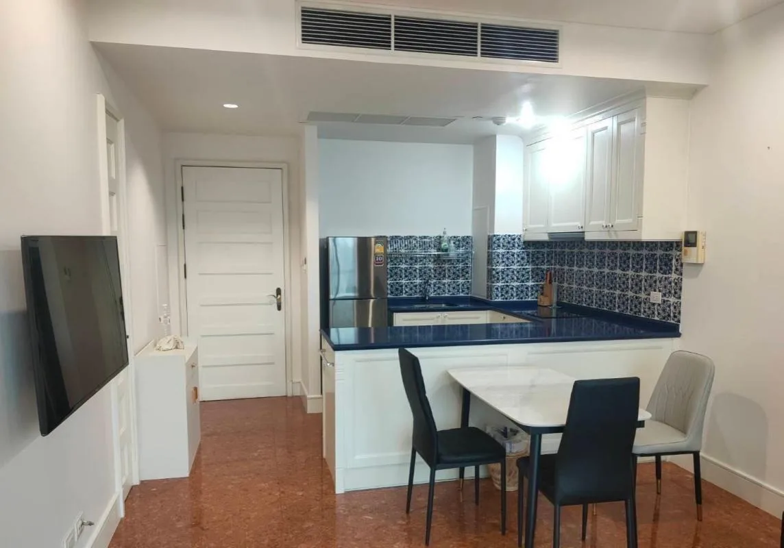 Property photos for Aguston Sukhumvit 22