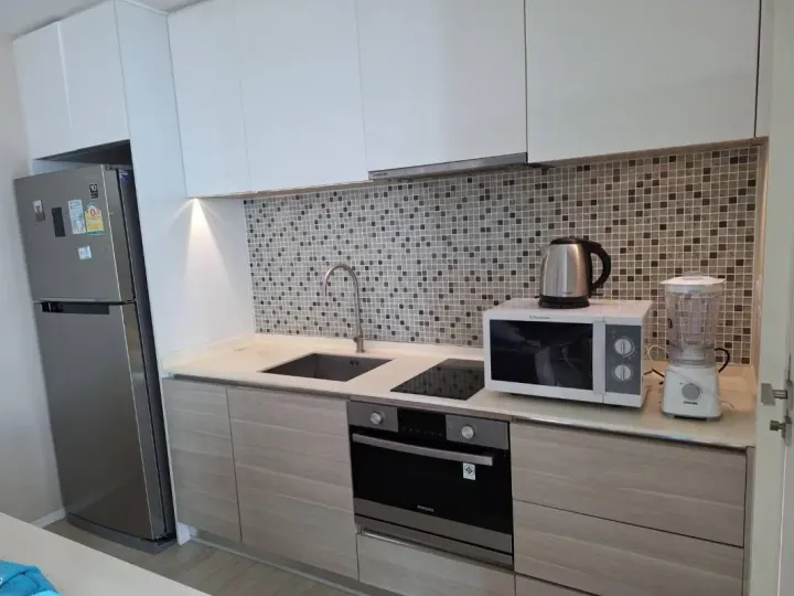 Property photos for The Room Sukhumvit 21