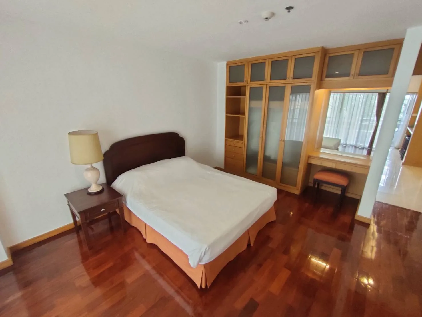 Property photos for Esmeralda Apartments
