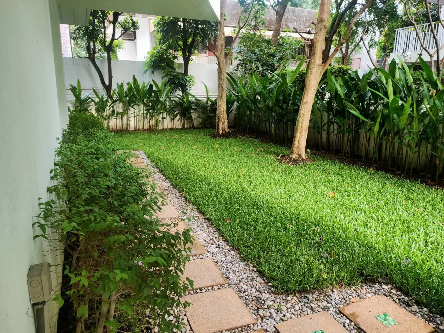 Property photos for Ekamai Gardens (shama Ekamai)