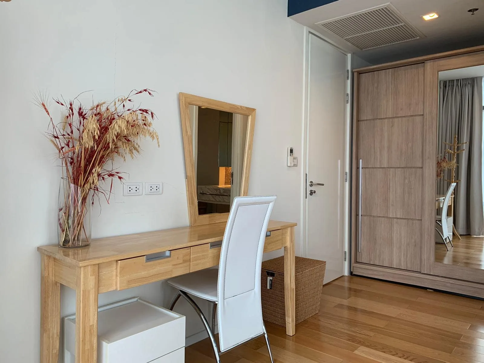 Property photos for Circle Living Prototype