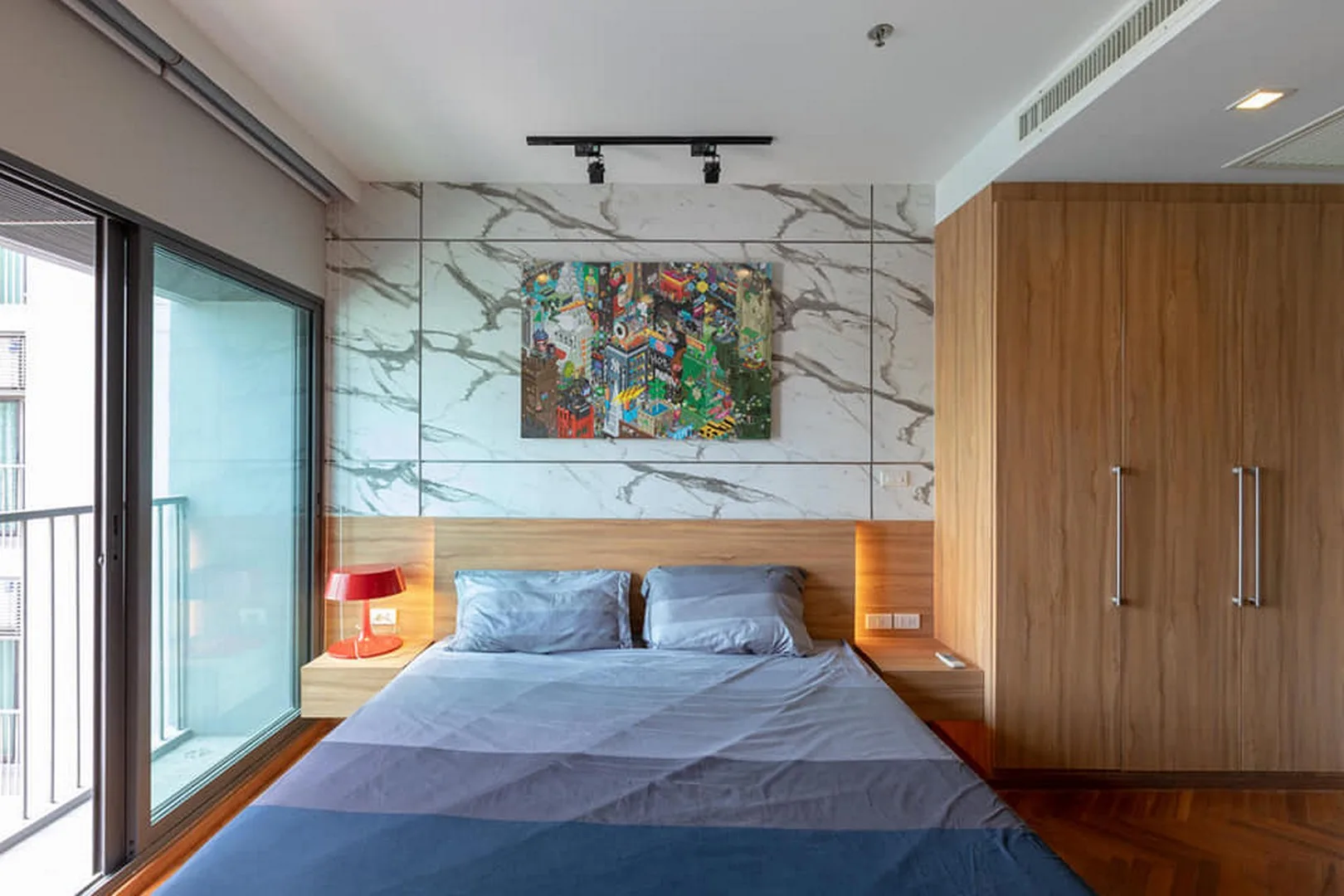 Property photos for Noble Remix
