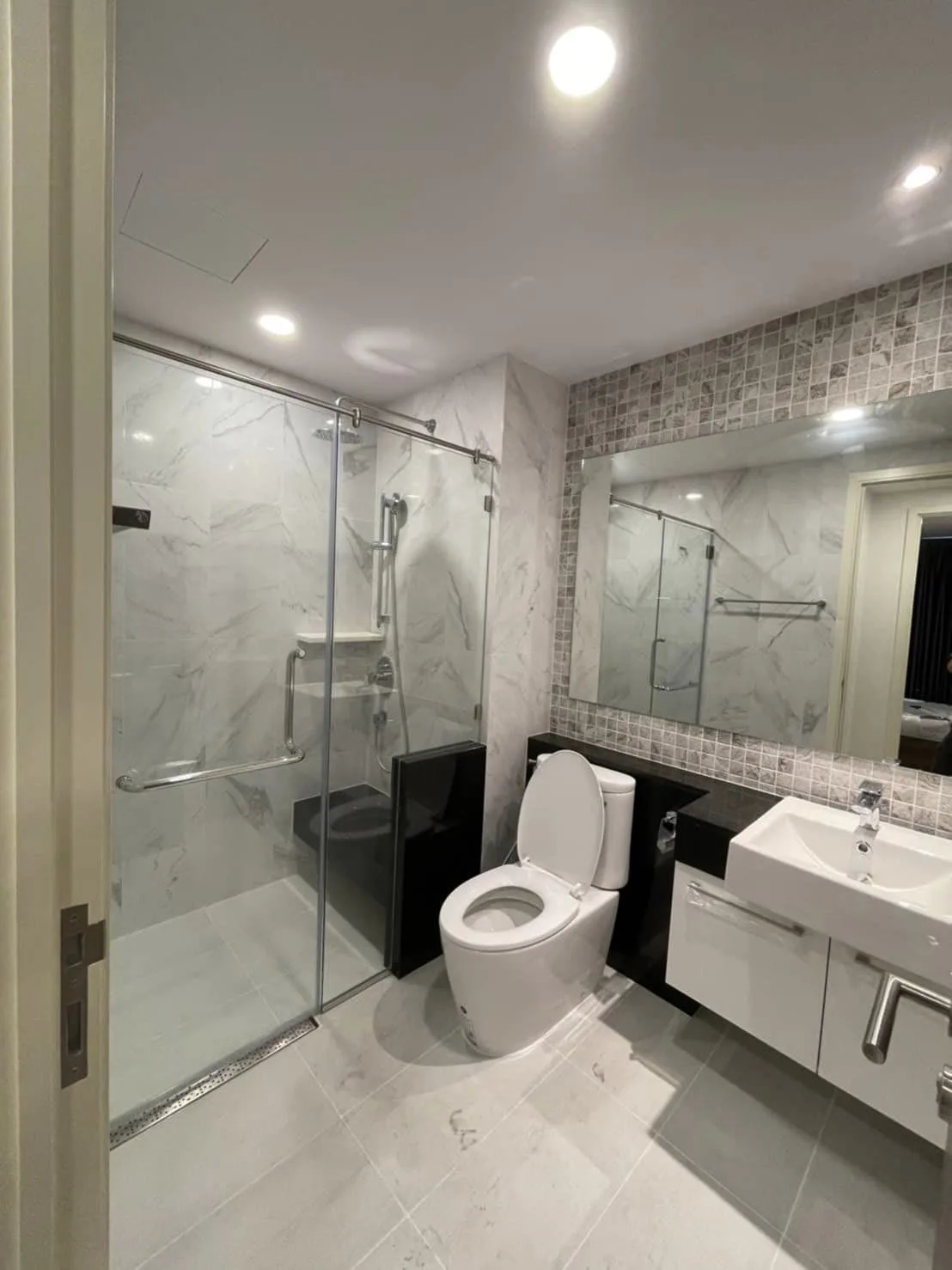 Property photos for Supalai Premier Charoen Nakhon