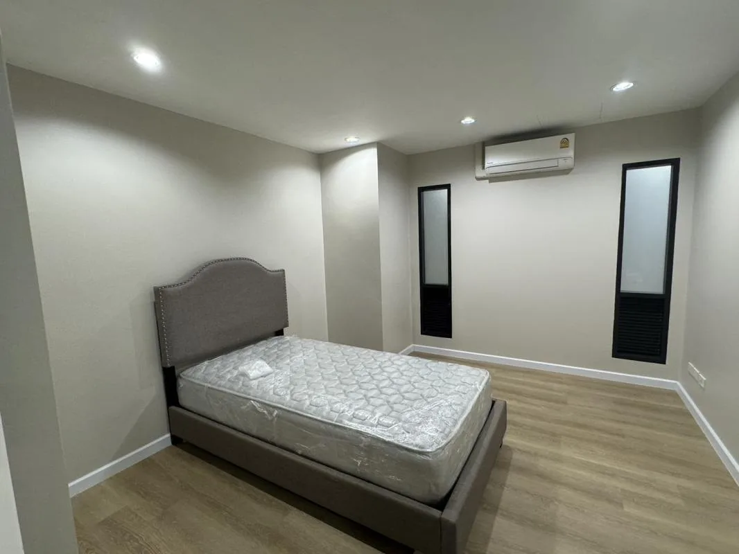 Property photos for D.S. Tower 1 Sukhumvit 33