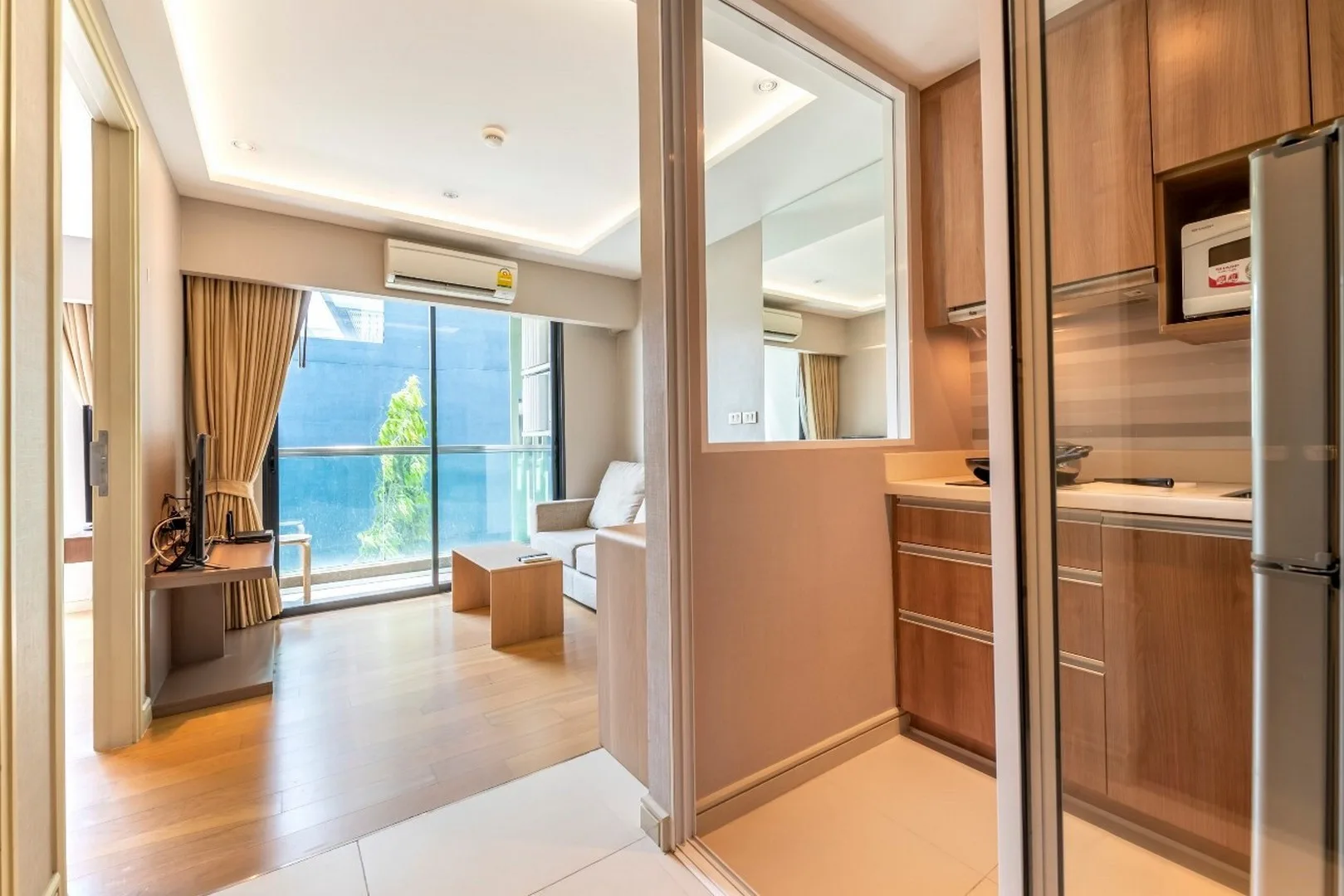 Property photos for Tidy Deluxe Sukhumvit 34