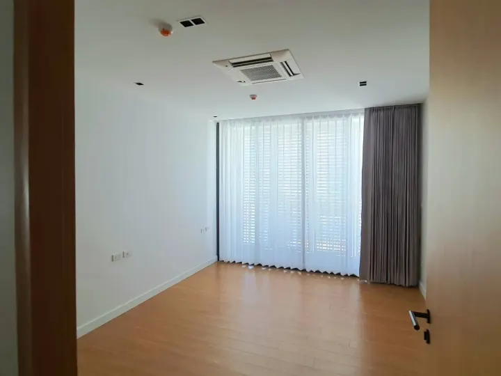 Property photos for Chern Residence