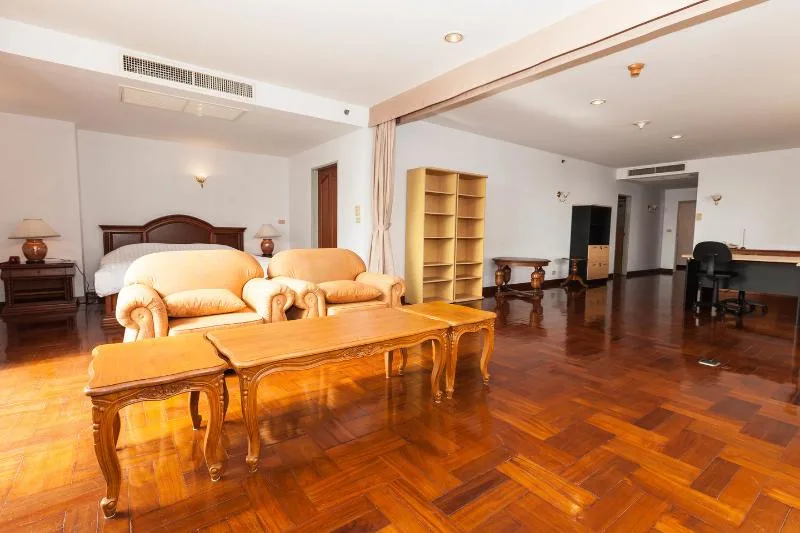 Property photos for Las Colinas