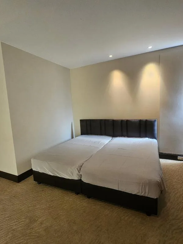 Property photos for Sky Villas Sathorn