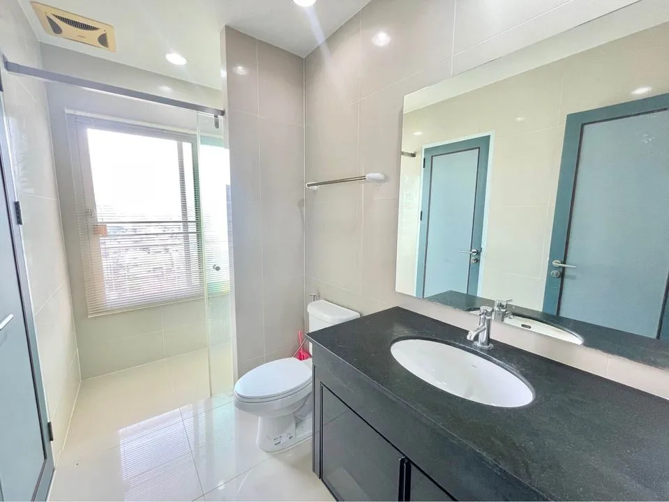 Property photos for Noble Ora