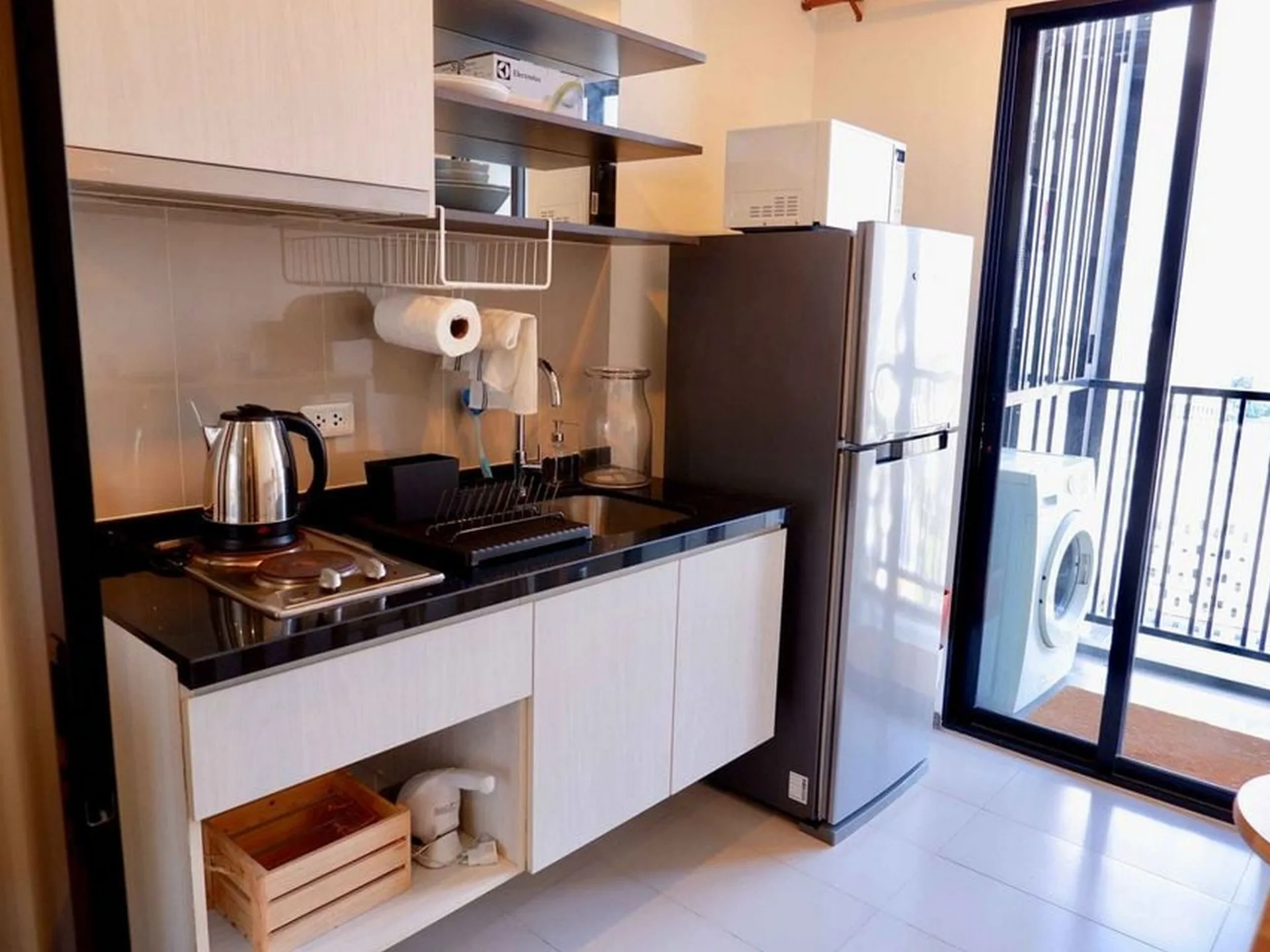 Property photos for The Base Park East Sukhumvit 77