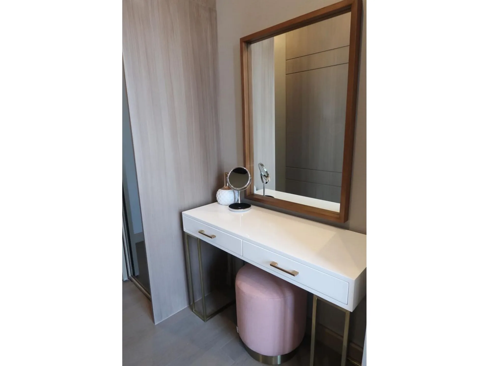 Property photos for The Esse at Singha Complex