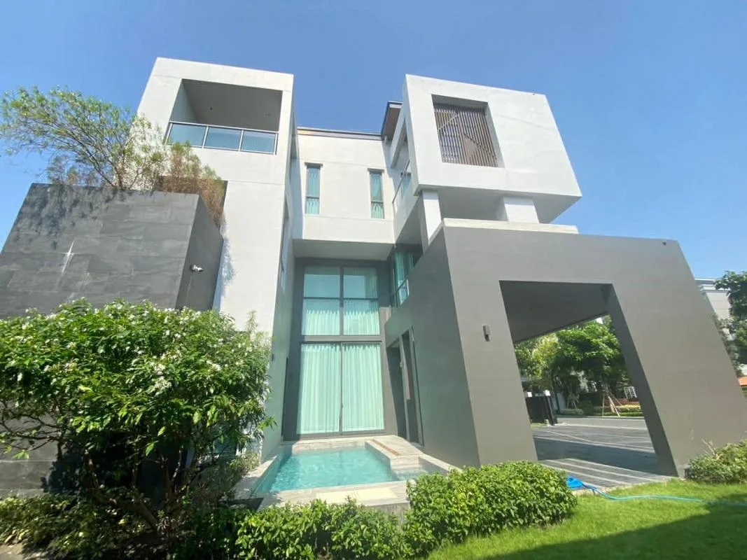 Property photos for The Gentry Phatthanakan