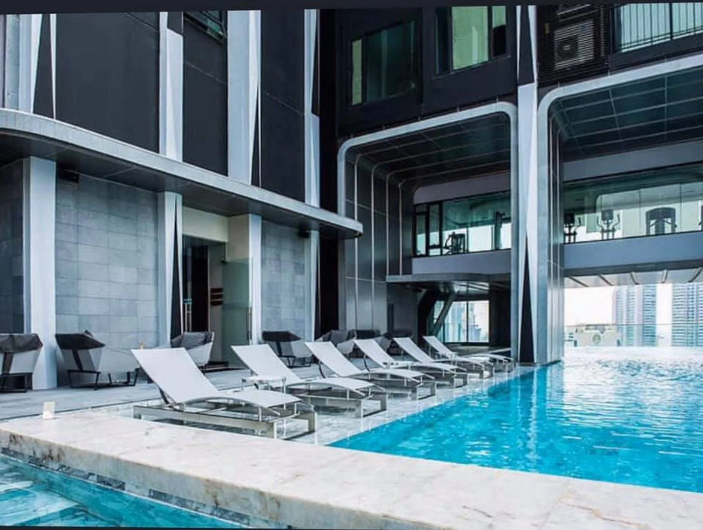 Property photos for Edge Sukhumvit 23