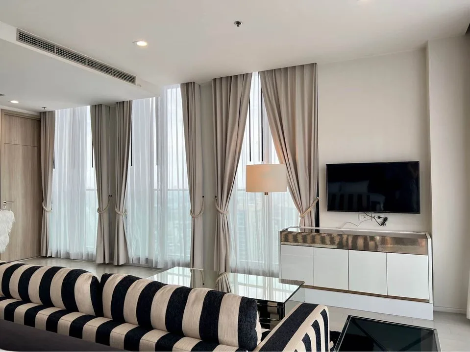 Property photos for Noble Ploenchit