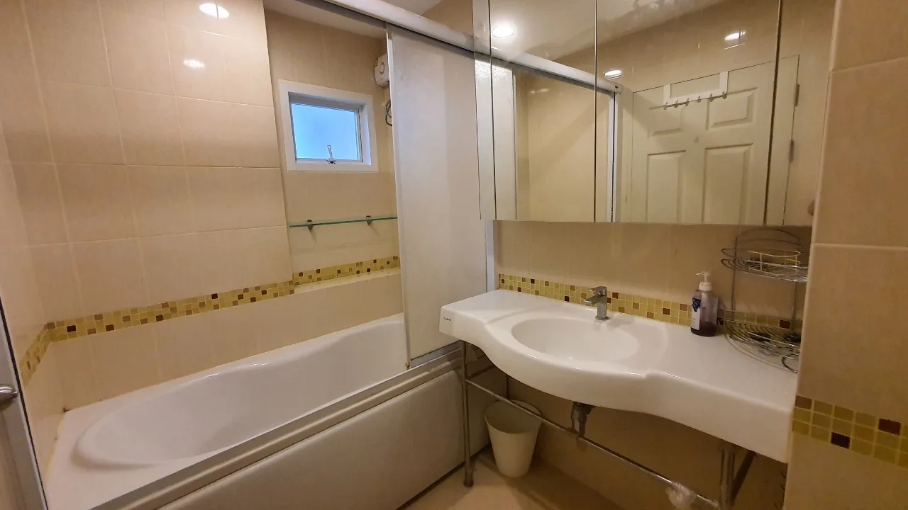 Property photos for Life @ Ratchada - Suthisan