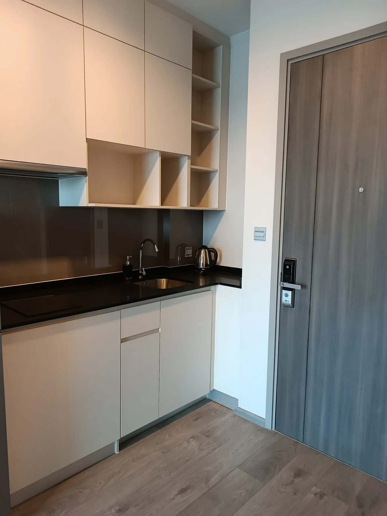 Property photos for Whizdom Avenue Ratchada - Ladprao