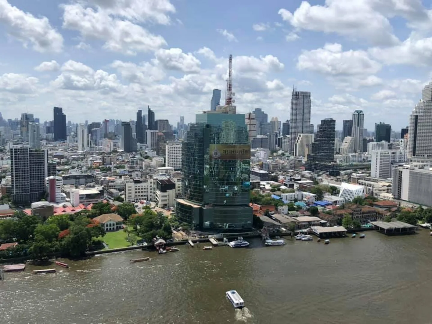Property photos for Magnolias Waterfront Residences