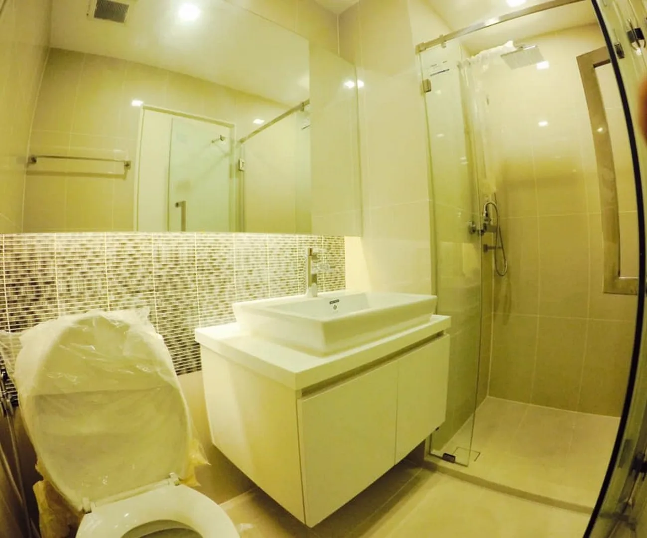 Property photos for Condolette Ize Ratchathewi