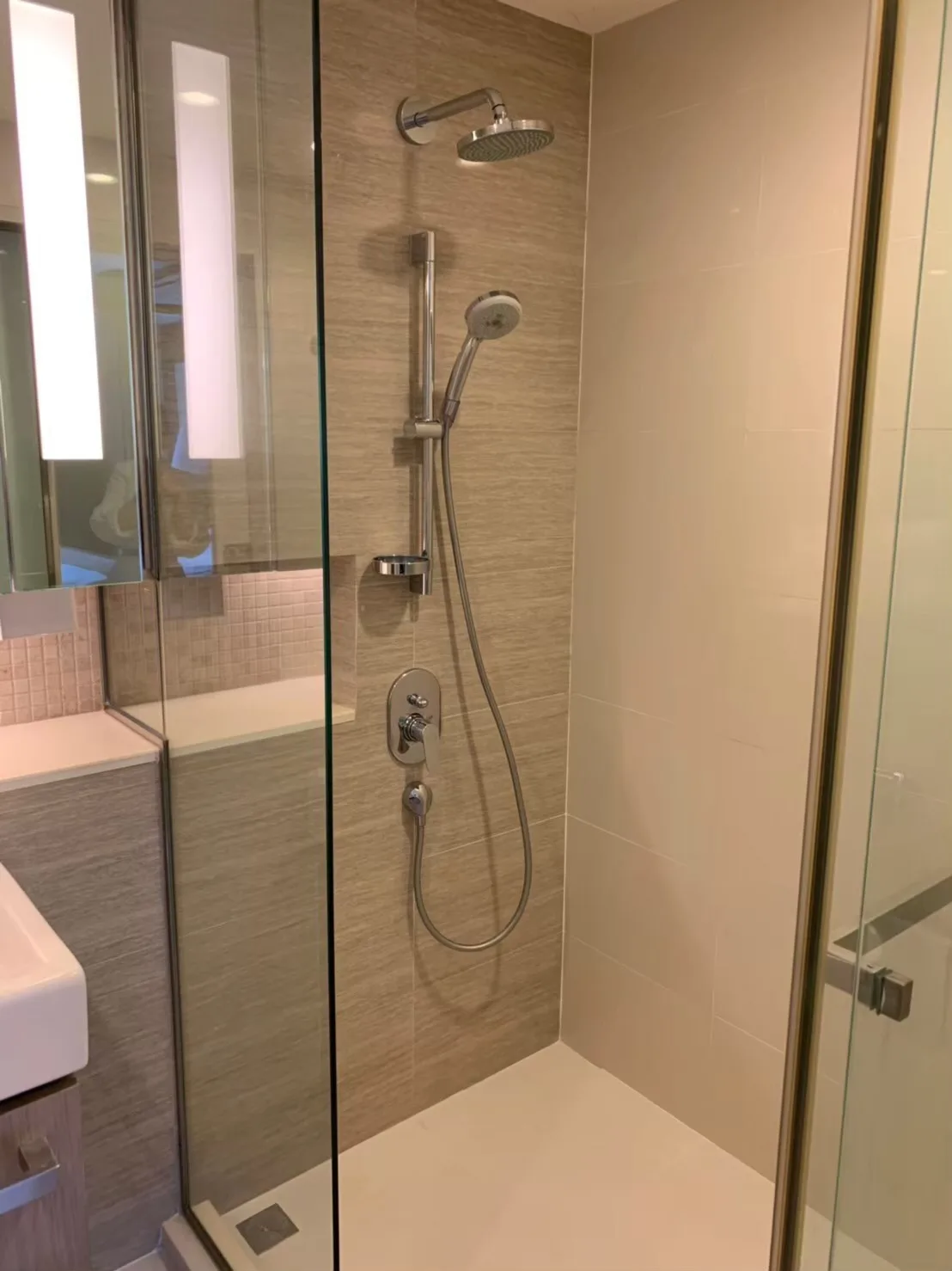 Property photos for Mode Sukhumvit 61