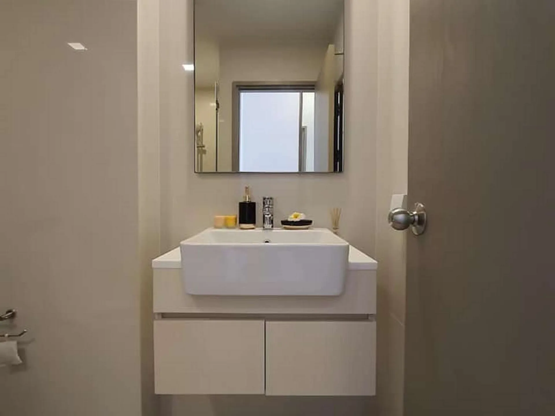 Property photos for Centric Ratchayothin