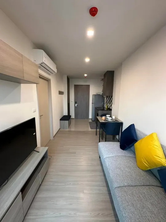 Property photos for The Base Phetchaburi-thonglor