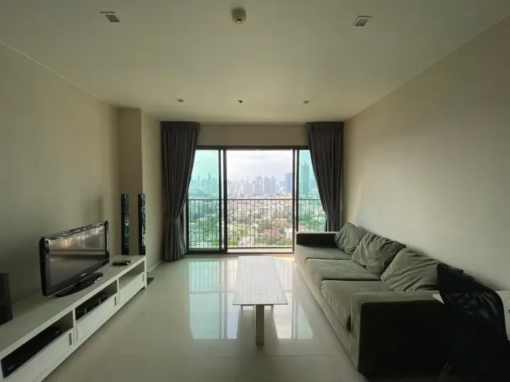 Property photos for Noble Solo