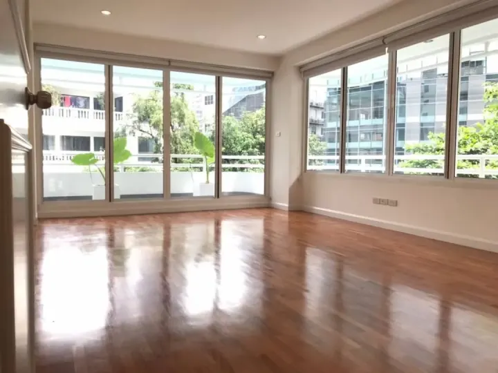 Property photos for P.r. Home 2 Thonglor Soi 8