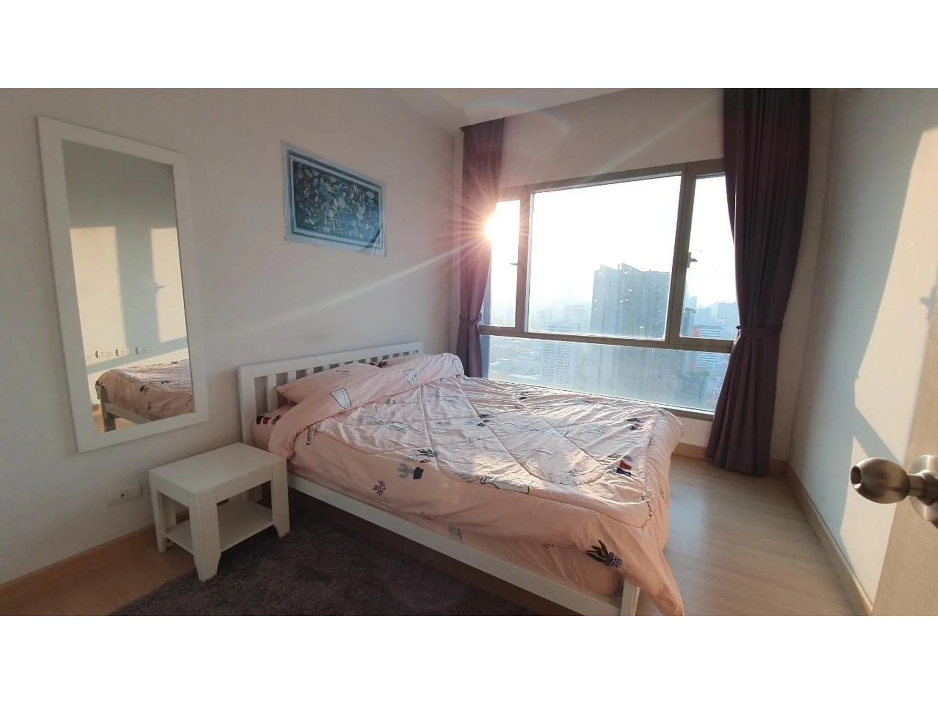 Property photos for Thru Thonglor