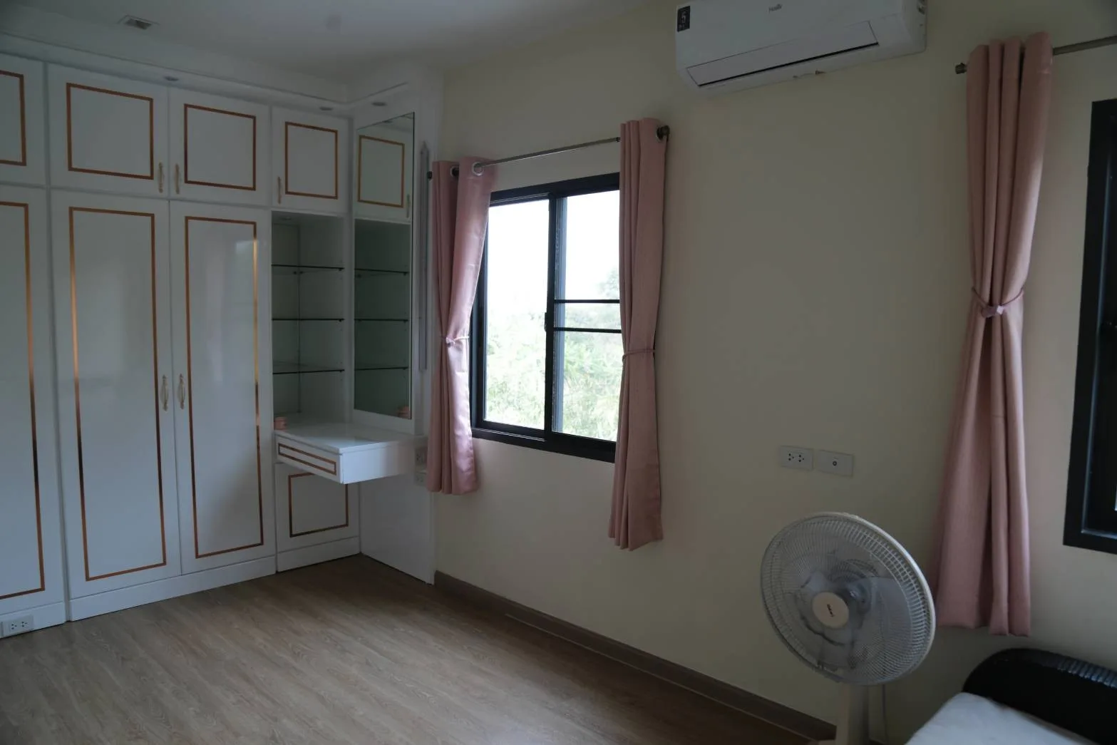 Property photos for Townhome