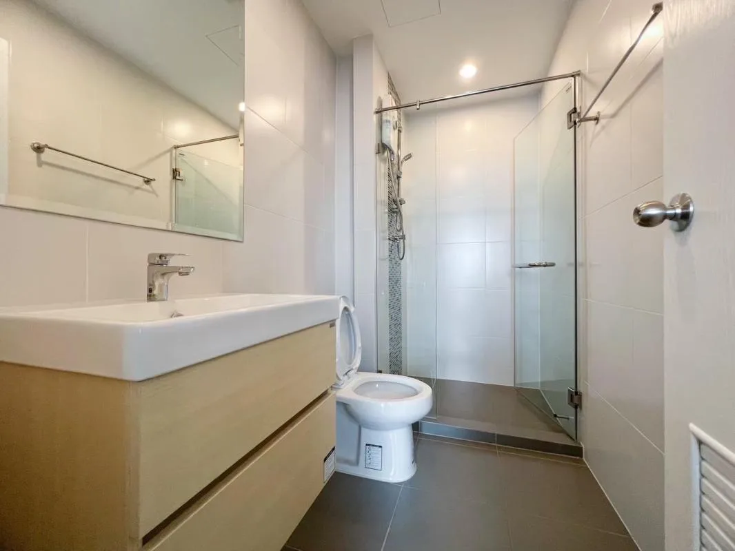 Property photos for Metro Sky Prachachuen