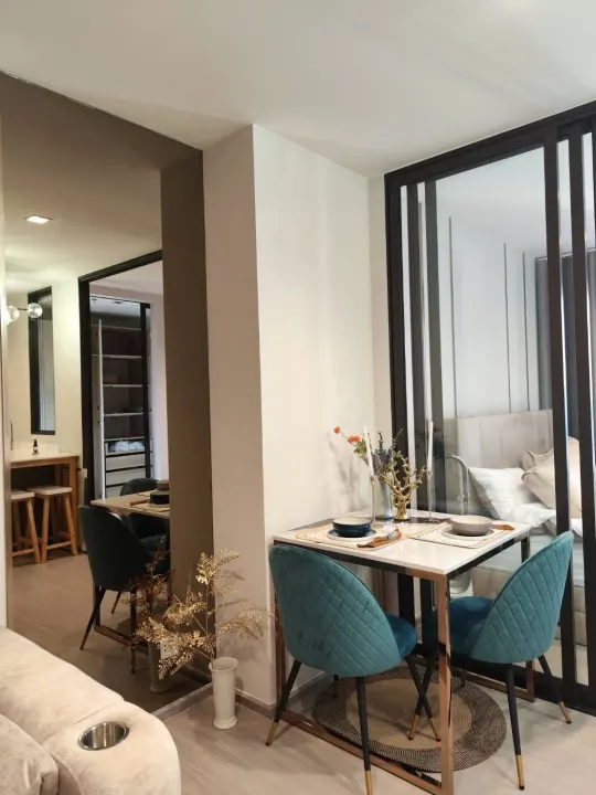 Property photos for Life Sathorn Sierra