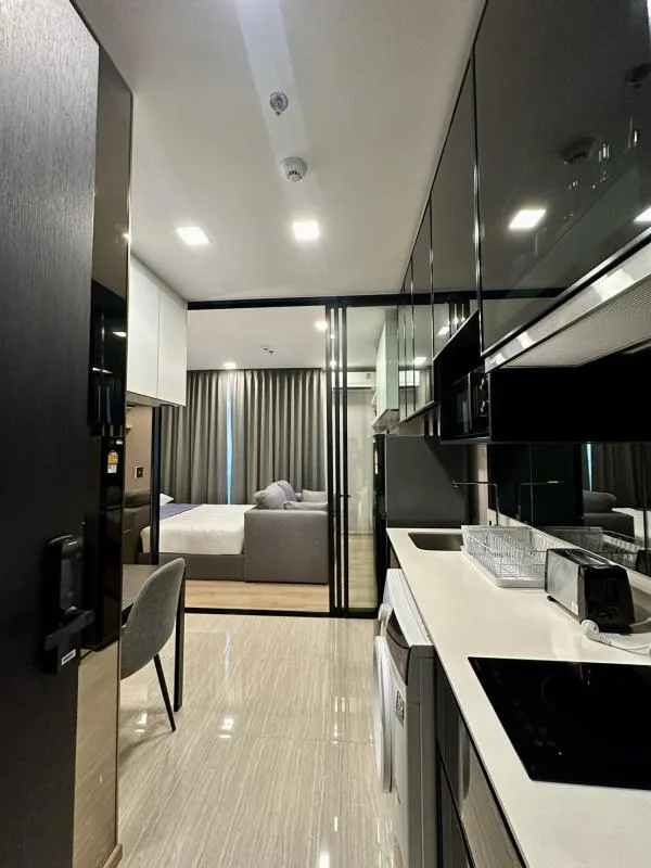 Property photos for Noble Around Ari