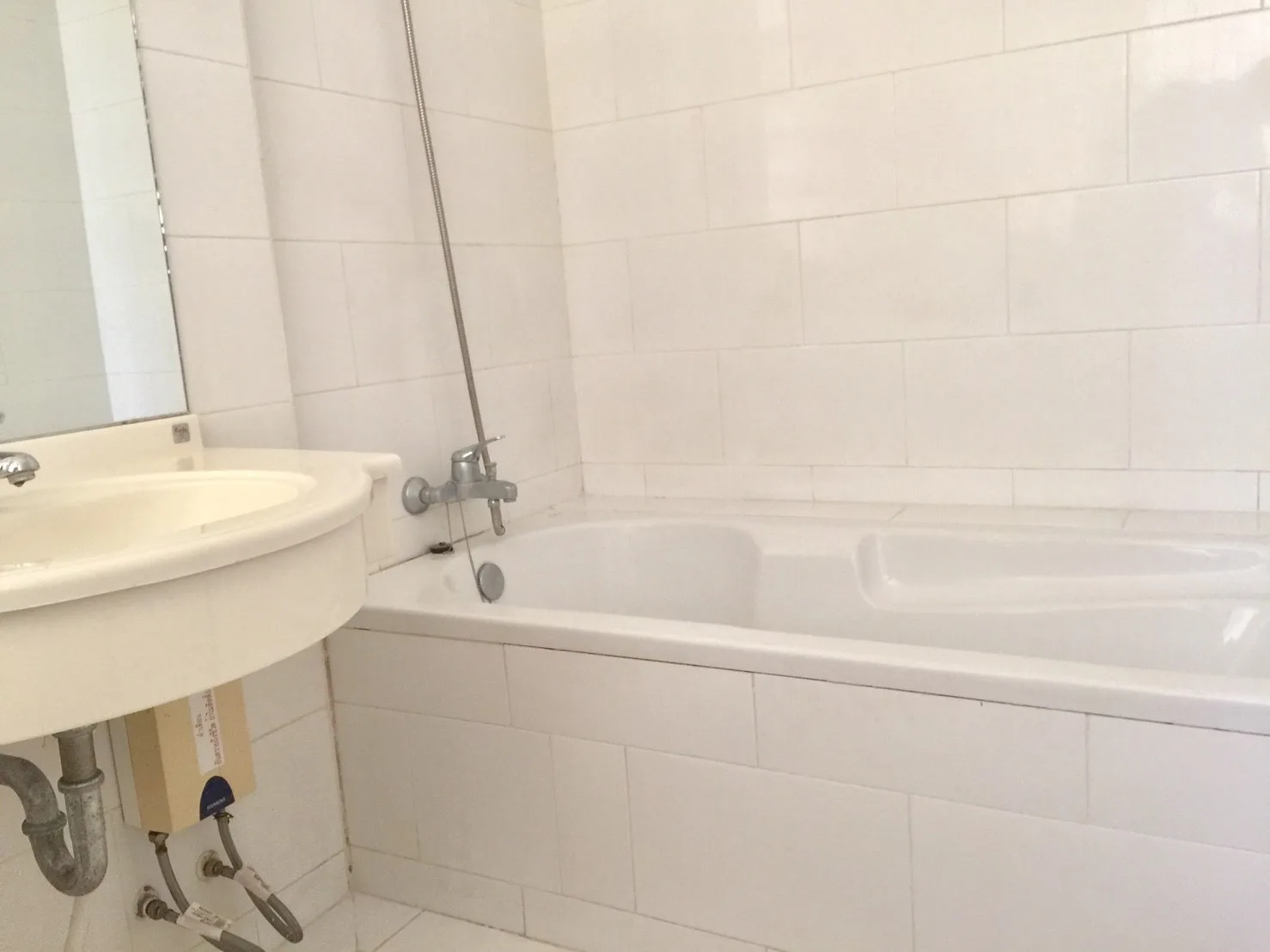 Property photos for PG Rama IX